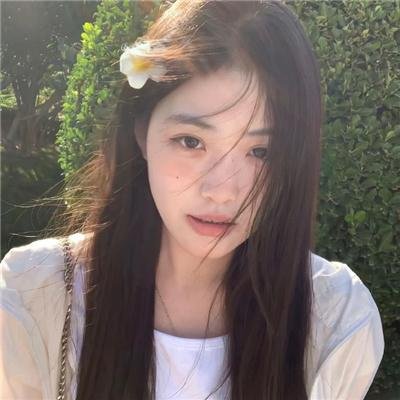 面纱下的那不勒斯